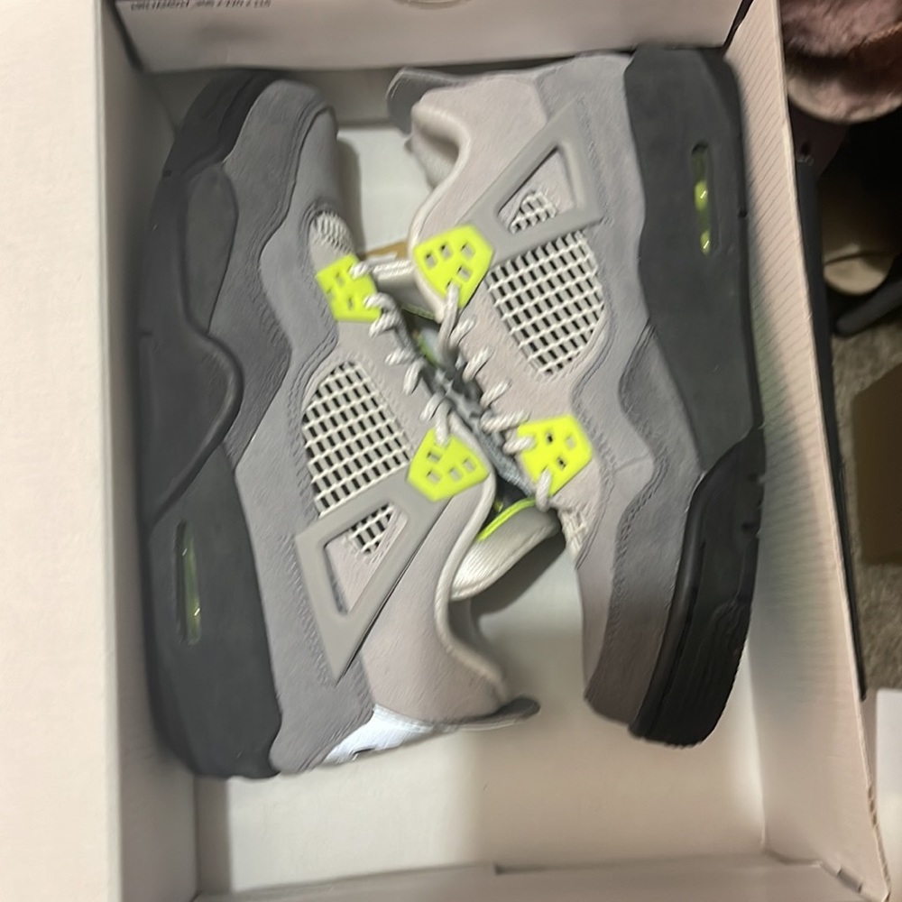 Jordan - Picture 2 of 3